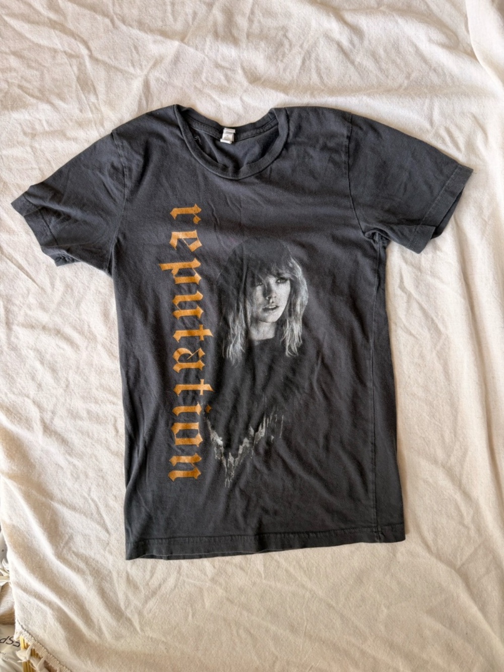 Taylor Swift Reputation World Tour and 1989 World Tour Shirt - Picture 3 of 6